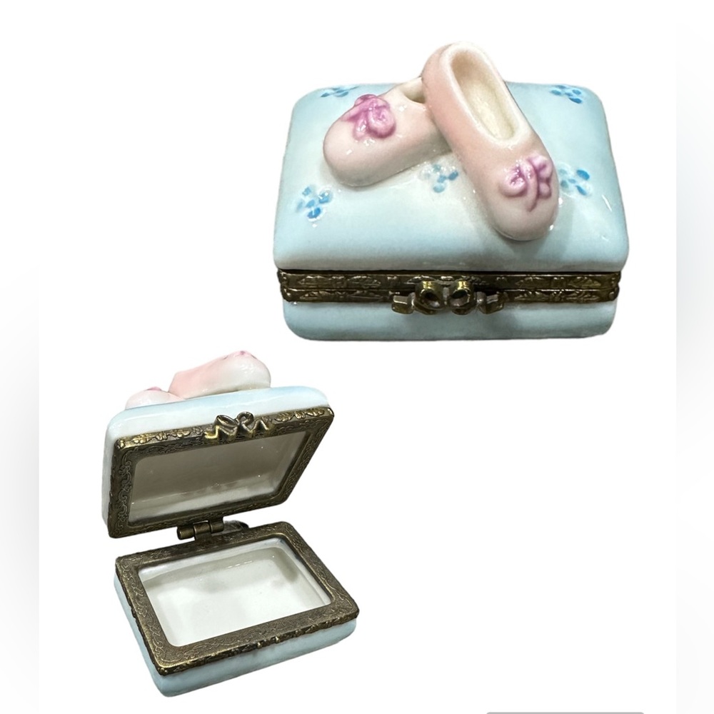 Small Trinket Holder Slippers Clasps Shut Change, Jewelry Holder Ceramic